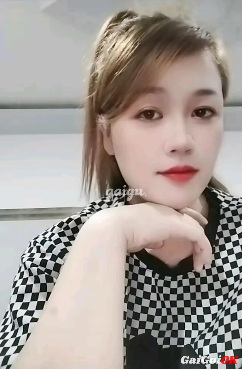 Huyền Diệu gái gọi Nhơn Trạch / Đồng Nai
