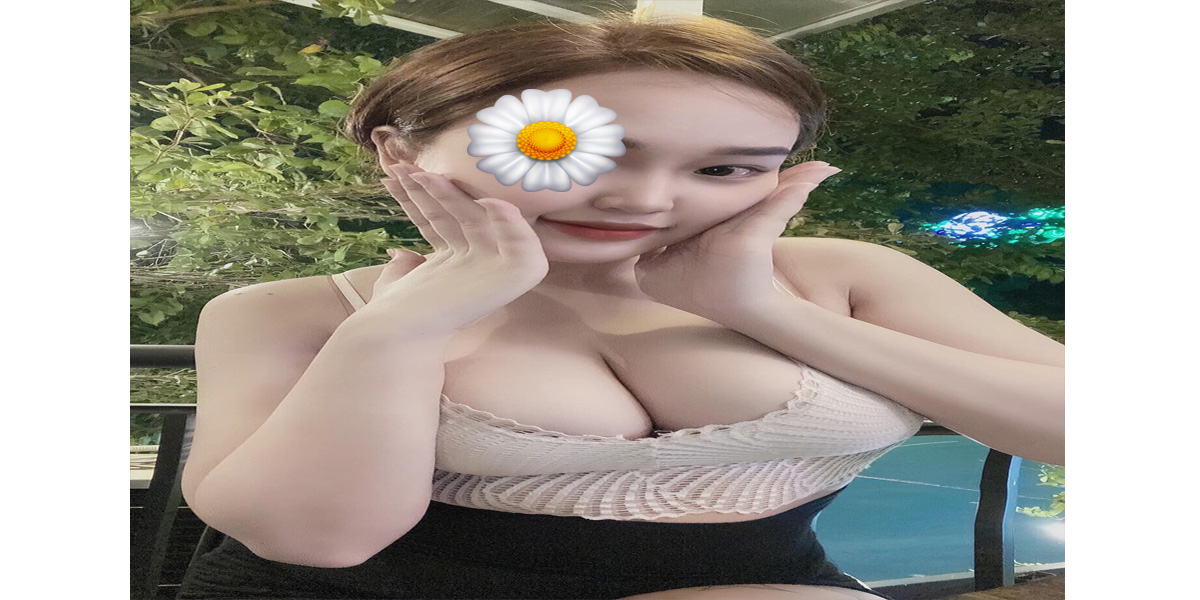 Uyên Linh - Chị gái lớn tuổi tìm bạn trai đáp ứng nhu cầu