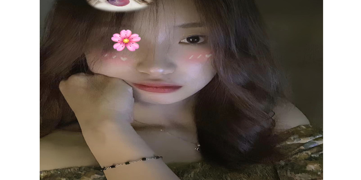 Phương Ngân - Cô em sinh viên cần tiền, chiều khách tới bến