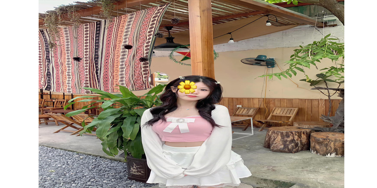 Nguyễn Thị Thu - Tìm bạn trai lớn tuổi chững chạc, có kinh tế