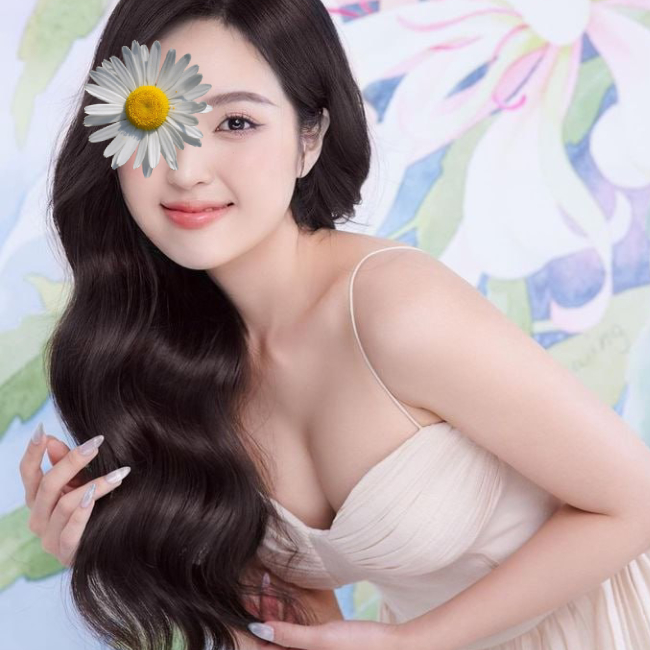 Thảo Như - Mỹ nữ xinh đẹp đi khách 3 vòng căn đều Thảo Như - Mỹ nữ xinh đẹp đi khách 3 vòng căn đều