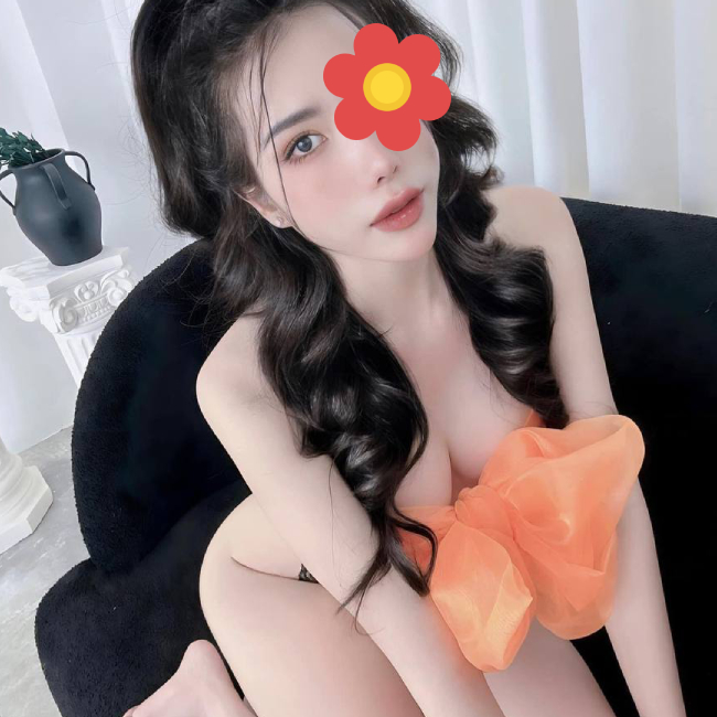 Ngọc Linh - Gái vú to da trắng đam mê make love Ngọc Linh - Gái vú to da trắng đam mê make love