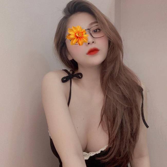 Linh Ngọc - Gái gọi hàng ngon, cực phẩm