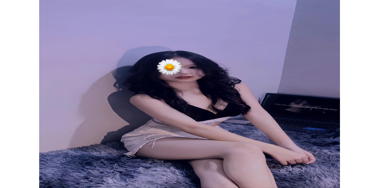 Vy Vy - Gái xinh tìm bạn tình có nhu cầu sinh lý cao