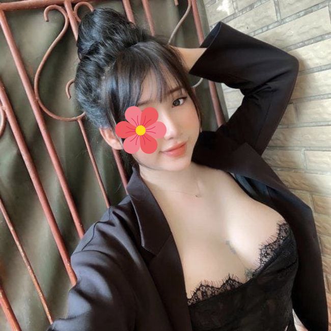 Ái Như- Gái gọi TP Uông Bí tươi trẻ, quyến rũ