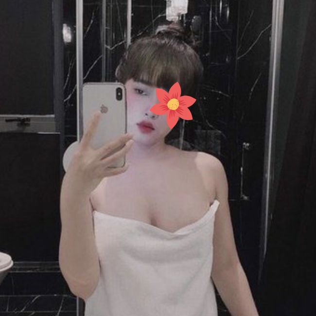Bích Hồng- Hoa khôi Gái gọi TT Cẩm Thuỷ