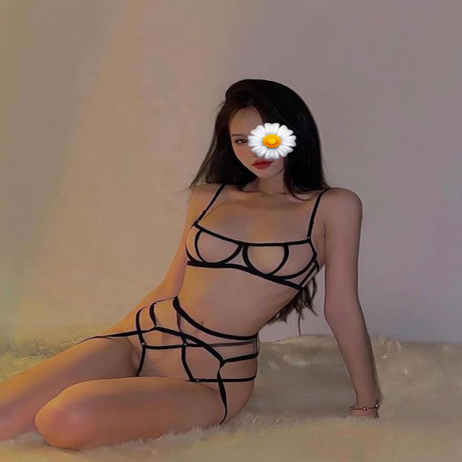 Bùi Linh - Gái gọi TX Hoàng Mai em gái xinh đẹp mặt dâm