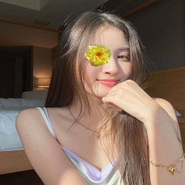 Diệu Huyền - Gái gọi TT Bến Lức ngọt ngào