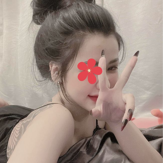Gia Linh - Gái gọi TT Cái Nước hàng cao cấp, phục vụ chất