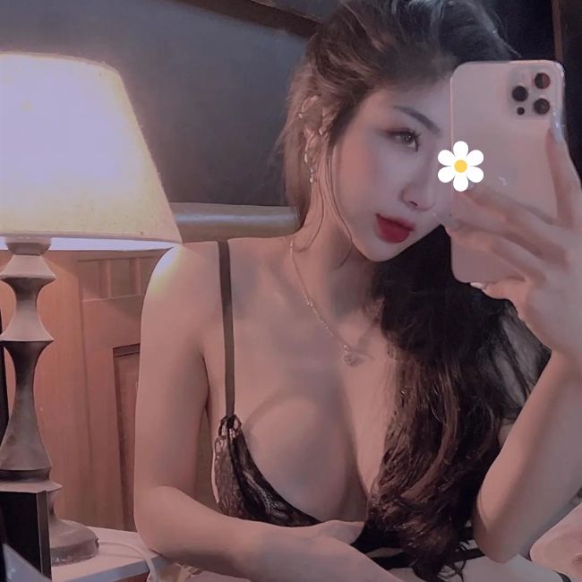 Hồng Hà - Gái gọi TX Buôn Hồ cực xinh đẹp