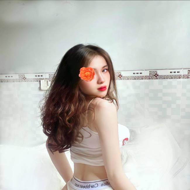 Hồng Thu - Gái gọi TP Rạch Giá sắc sảo