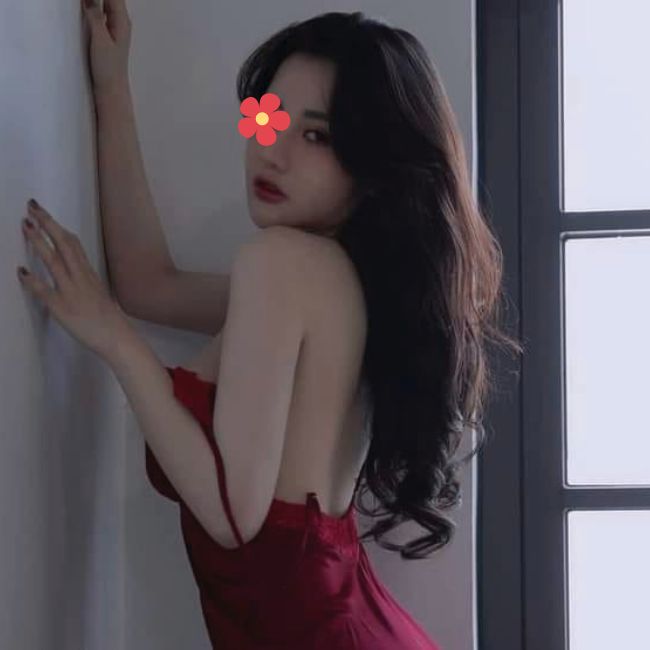 Hương Nga - Gái gọi TP Ninh Bình sạch sẽ thơm tho
