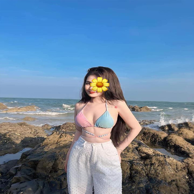 Huyền Trang - Gái gọi Quận 6 dáng xinh da trắng cực ngọt