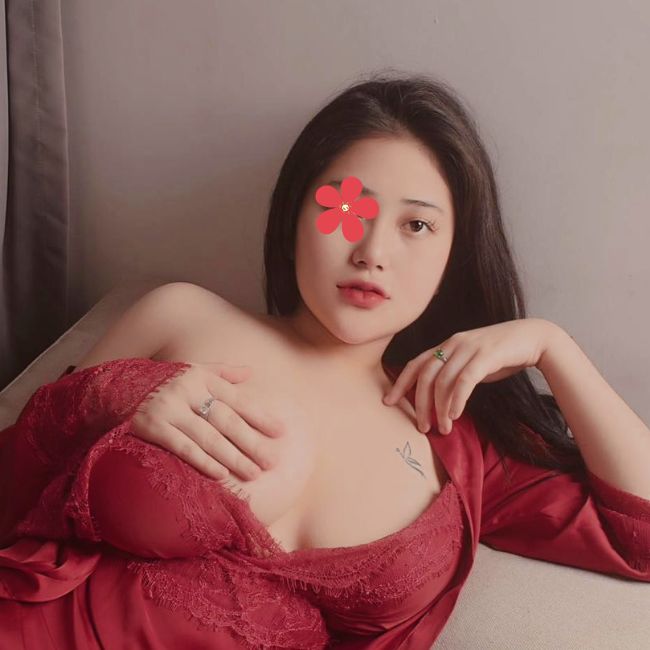 Kiều Trang - Gái gọi TT Ba Sao thân hình 3 vòng chuẩn