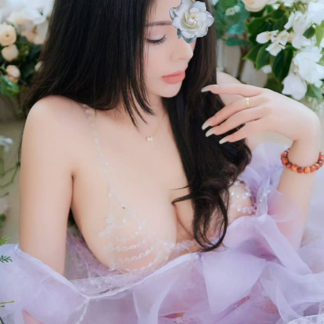 Kim Hồng - Phò quận 5 vú bự xôi thịt ngập mồm