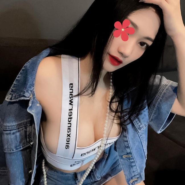 Kim Quyên - Gái gọi TT Gò Dầu nhẹ nhàng, yêu chiều