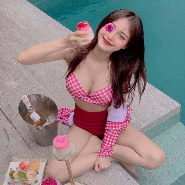 Mai Nhi - Gái gọi quận Bình Tân vú to, dễ thương ngọt ngào