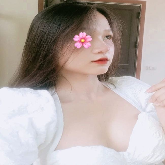 Mê Thy - Gái gọi Quận 5 dáng xinh nuột nà gương mặt quyến rũ