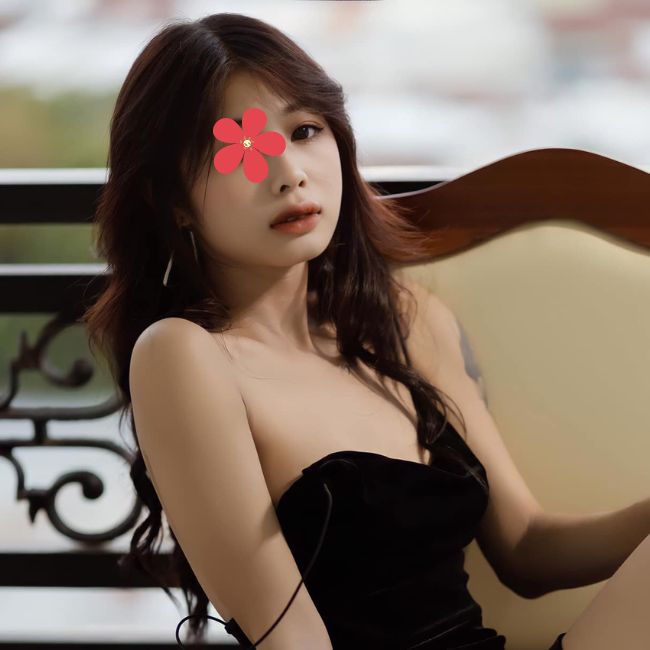 Minh Tú - Gái gọi TP Đồng Xoài hàng ngon, ngọt nước