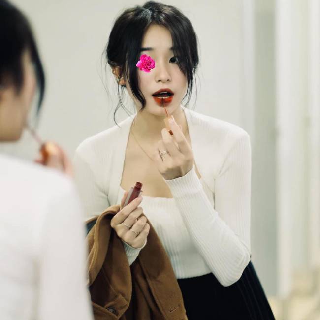 Ngọc Châu - Gái gọi Long Thành quyến rũ