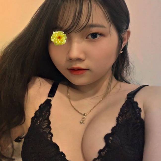 Ngọc Diệu - Cô nàng ngực to, mông tròn