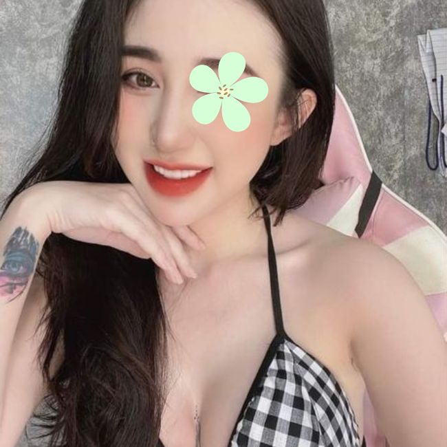 Ngọc Thư - Gái gọi TT Mỹ Phước ngoại hình bốc lửa