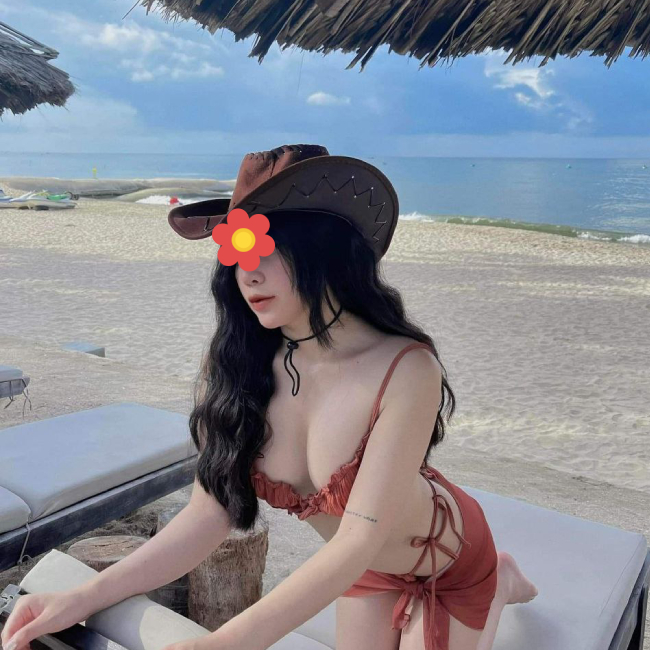 Ngọc Trang - Phò Tân An chơi không điểm dừng