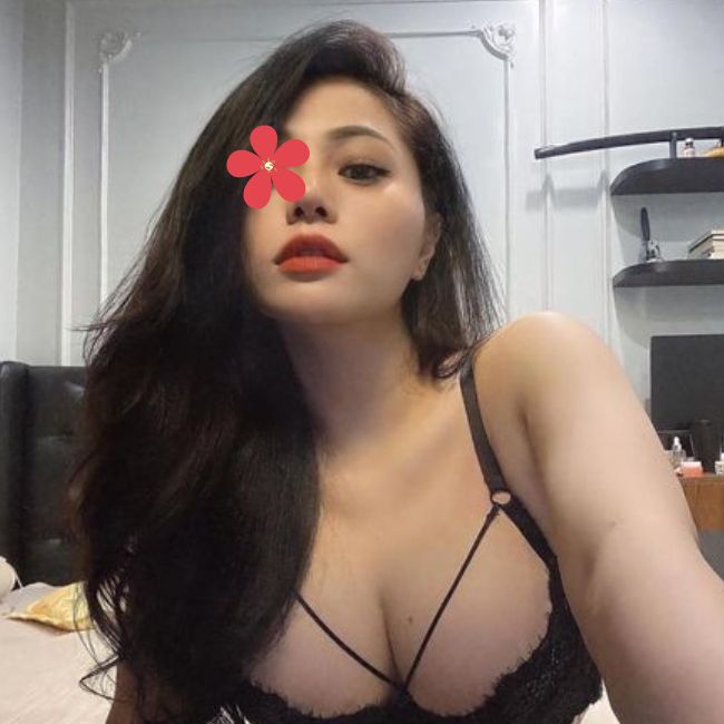 Quỳnh Nhi - Gái gọi TT Đắk Glei ngoại hình siêu sexy