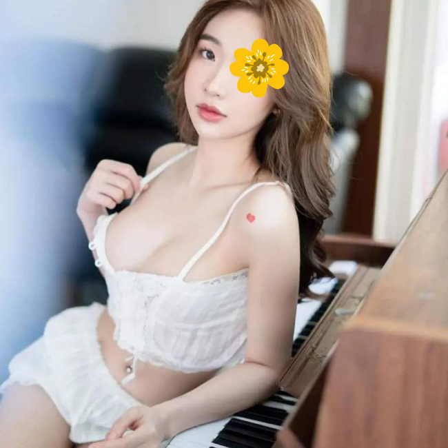 Thanh Thư - Kỹ nữ Cần Giờ vú bự da trắng