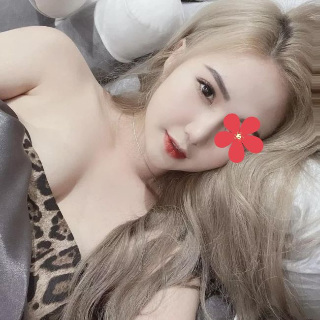 Thanh Thy - Gái Gọi Phố Cổ dịu dàng, ướt át