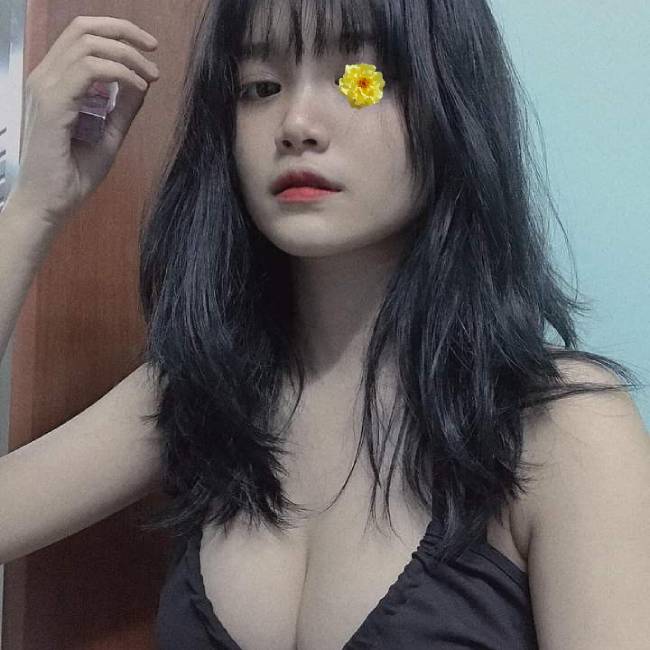 Thu Hiền - Cô nàng gái gọi siêu lẳng lơ