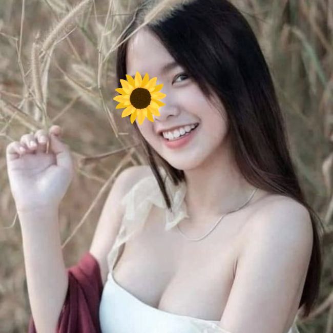 Thuỳ Dung- Gái gọi Tứ Minh cá tính, quyến rũ